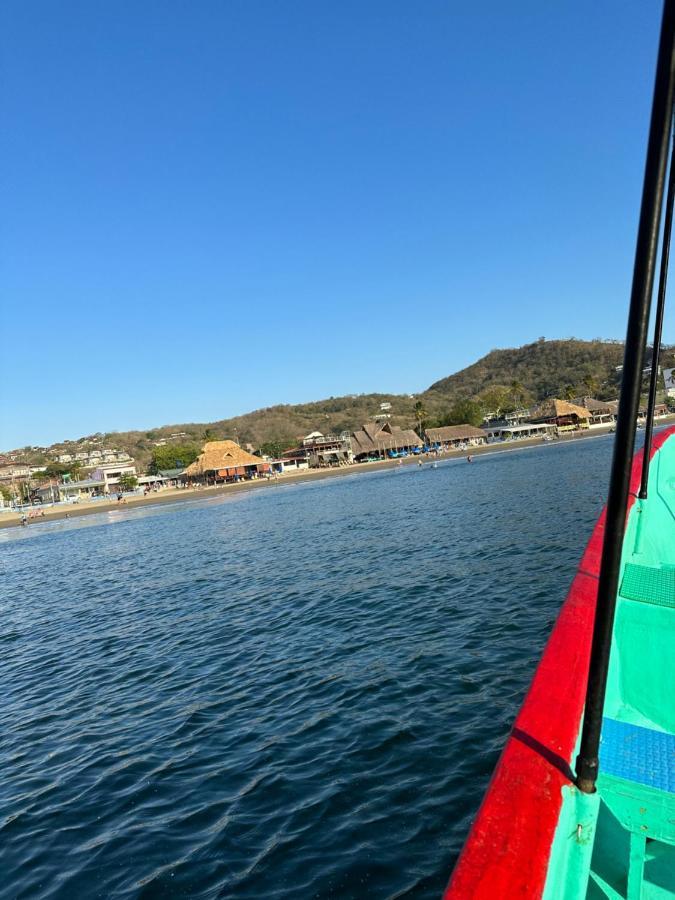 Looking Good Surf House San Juan Del Sur Hotel Exterior photo